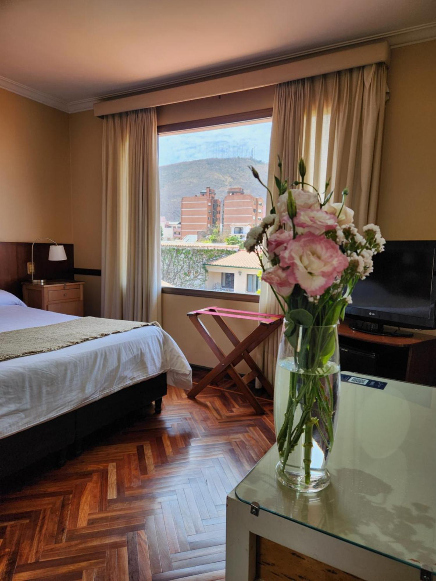 Hotel Boutique La Candela ซัลตา ภายนอก รูปภาพ